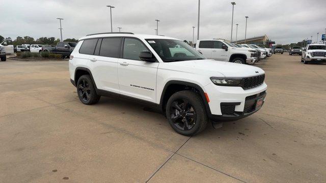 new 2025 Jeep Grand Cherokee L car, priced at $45,133