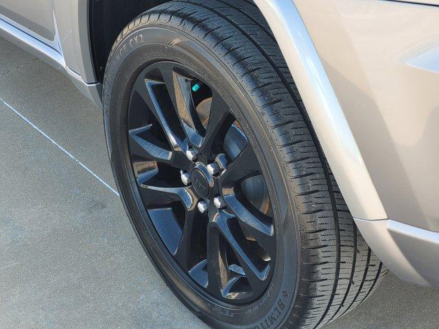 used 2020 Jeep Grand Cherokee car, priced at $24,995