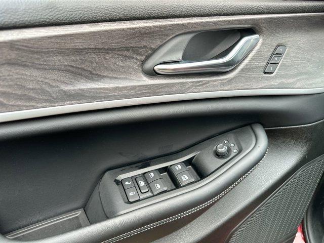 used 2024 Jeep Grand Cherokee L car, priced at $41,995