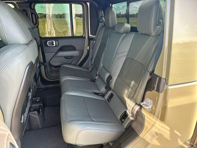 new 2025 Jeep Gladiator car, priced at $65,995