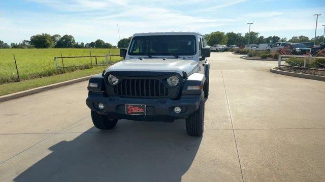 used 2020 Jeep Wrangler Unlimited car, priced at $36,995