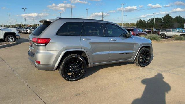 used 2019 Jeep Grand Cherokee car, priced at $27,995