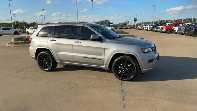 used 2019 Jeep Grand Cherokee car, priced at $27,995