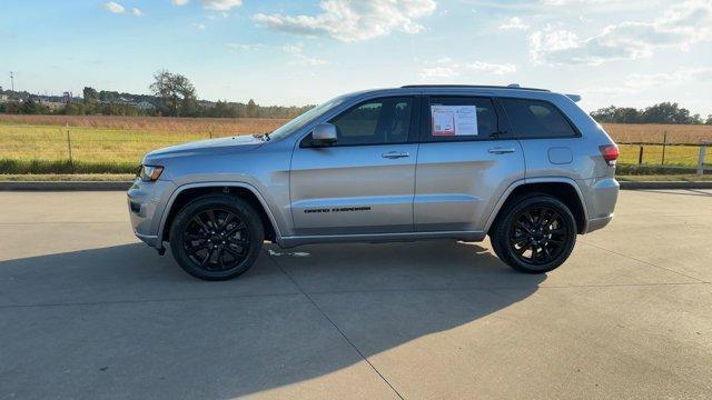 used 2019 Jeep Grand Cherokee car, priced at $27,995