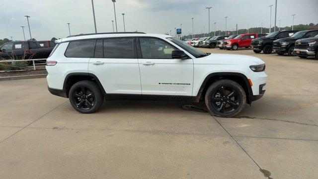 new 2024 Jeep Grand Cherokee L car, priced at $39,439