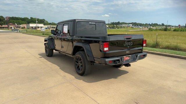 used 2022 Jeep Gladiator car, priced at $34,000