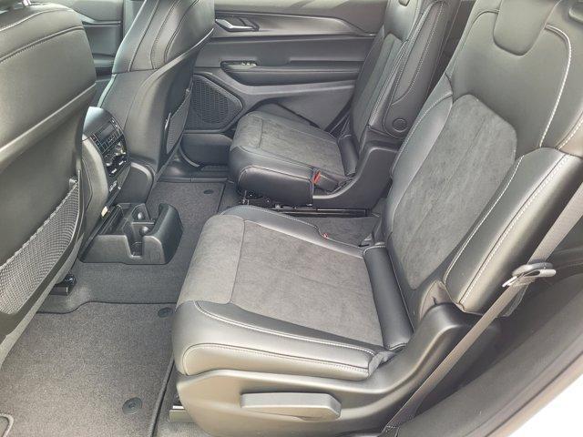 new 2025 Jeep Grand Cherokee L car, priced at $47,275