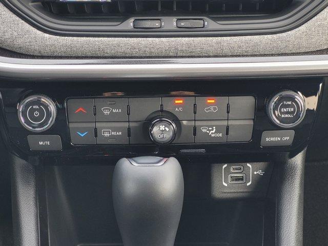 new 2025 Jeep Compass car, priced at $29,219