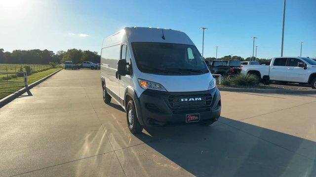 new 2025 Ram ProMaster 2500 car, priced at $49,842