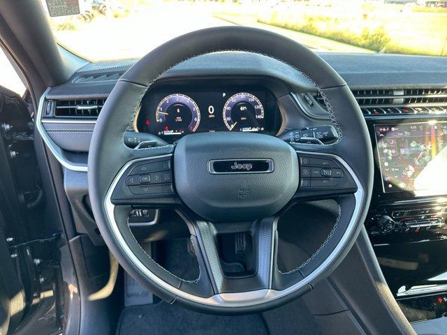 new 2025 Jeep Grand Cherokee L car, priced at $44,195