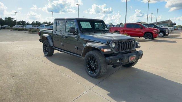 new 2024 Jeep Gladiator car, priced at $38,414