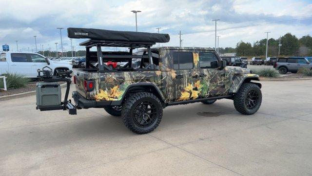 new 2024 Jeep Gladiator car, priced at $69,995