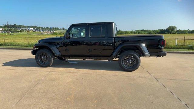 new 2024 Jeep Gladiator car, priced at $51,355