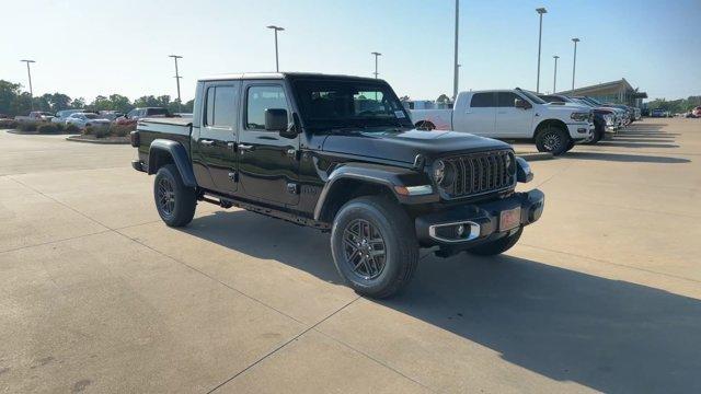 new 2024 Jeep Gladiator car, priced at $51,355