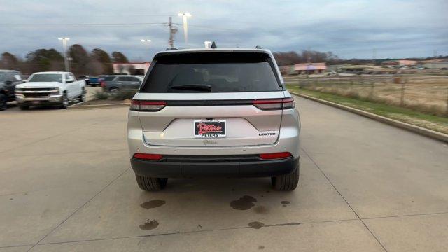 new 2025 Jeep Grand Cherokee car, priced at $45,306