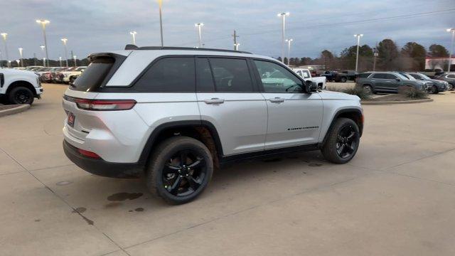 new 2025 Jeep Grand Cherokee car, priced at $45,306