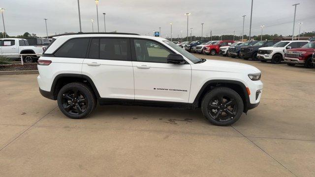 new 2025 Jeep Grand Cherokee car, priced at $48,688