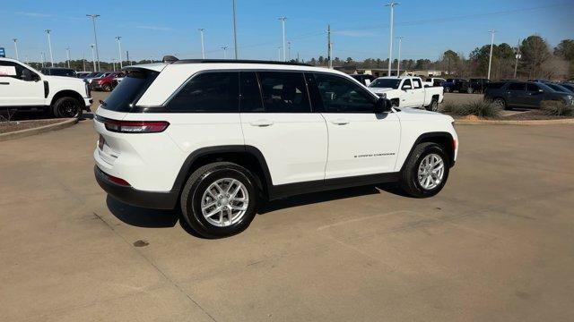 new 2025 Jeep Grand Cherokee car, priced at $34,995