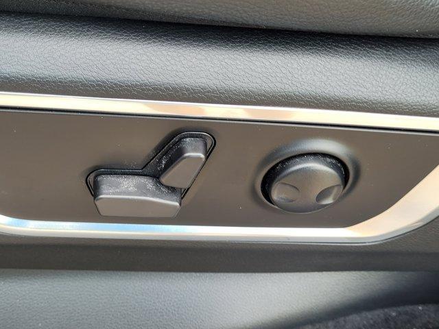 new 2025 Ram 1500 car, priced at $69,113