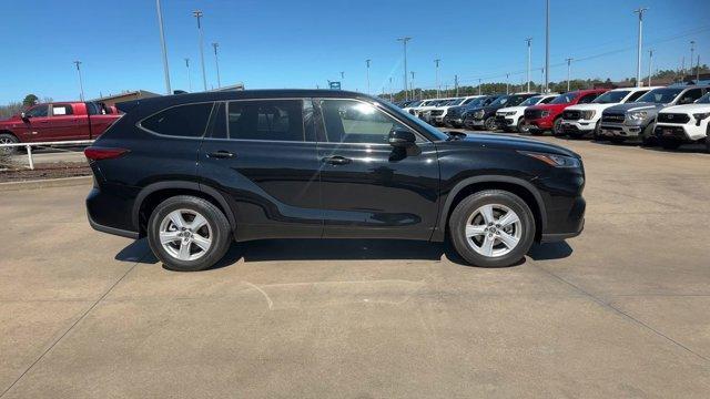 used 2020 Toyota Highlander car, priced at $22,995