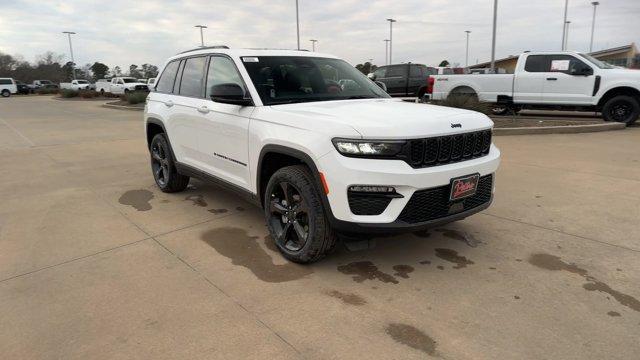 new 2025 Jeep Grand Cherokee car, priced at $44,788