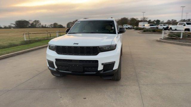 new 2025 Jeep Grand Cherokee L car, priced at $48,675