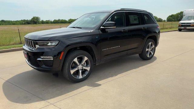 new 2022 Jeep Grand Cherokee 4xe car, priced at $39,995