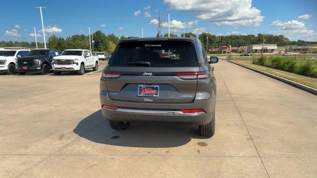 new 2024 Jeep Grand Cherokee car, priced at $39,168