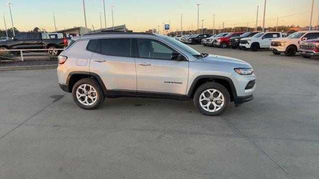 new 2025 Jeep Compass car, priced at $25,392