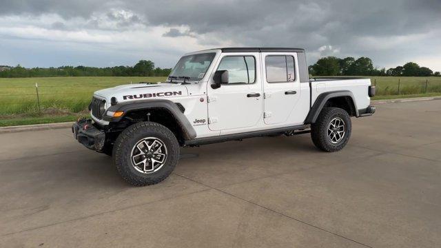 new 2024 Jeep Gladiator car, priced at $60,420