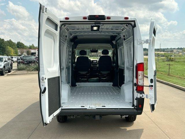 new 2025 Ram ProMaster 2500 car, priced at $47,995