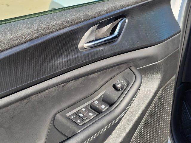 new 2025 Jeep Grand Cherokee car, priced at $46,025