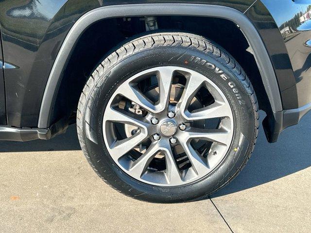 used 2018 Jeep Grand Cherokee car, priced at $14,995