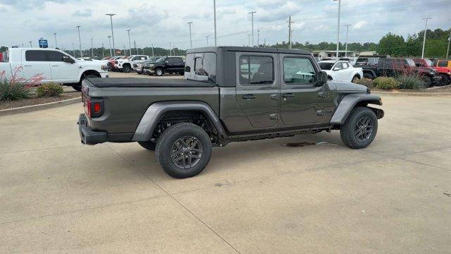 new 2024 Jeep Gladiator car, priced at $43,505