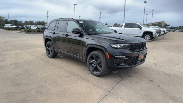 new 2025 Jeep Grand Cherokee car, priced at $45,306