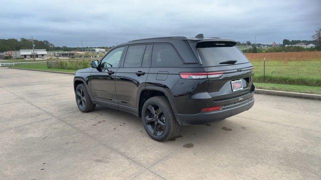 new 2025 Jeep Grand Cherokee car, priced at $45,306