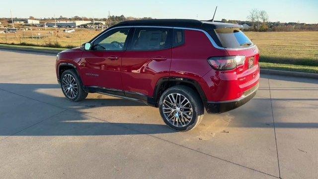 new 2024 Jeep Compass car, priced at $38,365