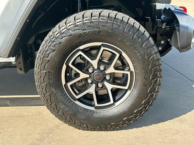 used 2024 Jeep Gladiator car, priced at $45,495