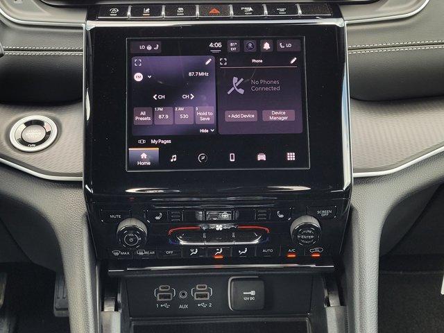 new 2025 Jeep Grand Cherokee car, priced at $42,752