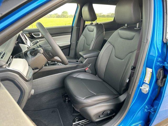 new 2024 Jeep Compass car, priced at $32,995