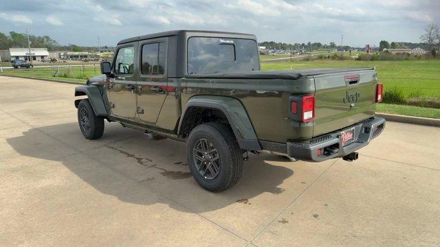 new 2024 Jeep Gladiator car, priced at $44,742