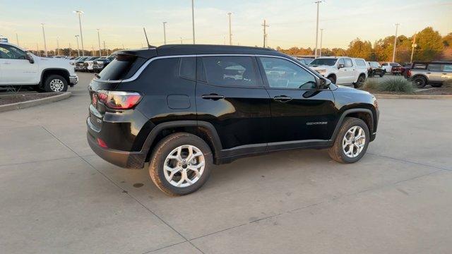 new 2025 Jeep Compass car, priced at $27,392