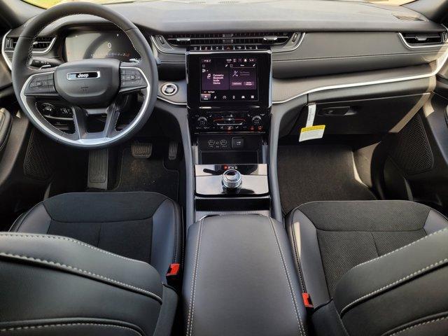 new 2025 Jeep Grand Cherokee car, priced at $44,137