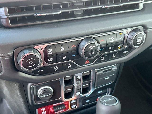 new 2025 Jeep Gladiator car, priced at $60,040