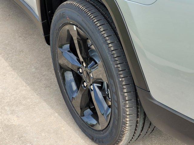 new 2025 Jeep Grand Cherokee L car, priced at $47,870