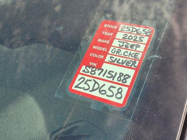 new 2025 Jeep Grand Cherokee L car, priced at $39,995