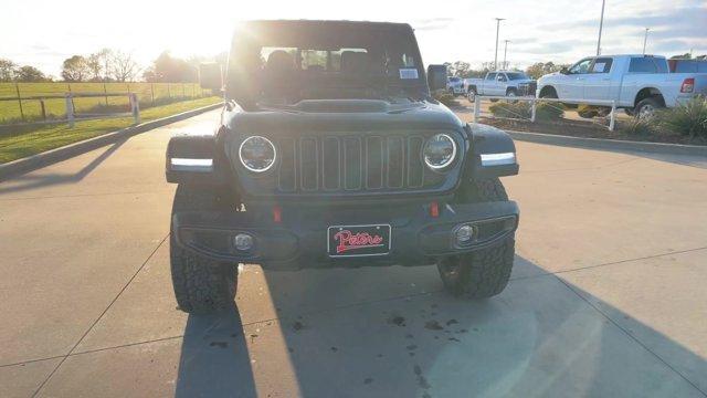 new 2024 Jeep Gladiator car, priced at $58,620