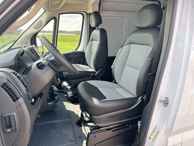 new 2025 Ram ProMaster 2500 car, priced at $51,995