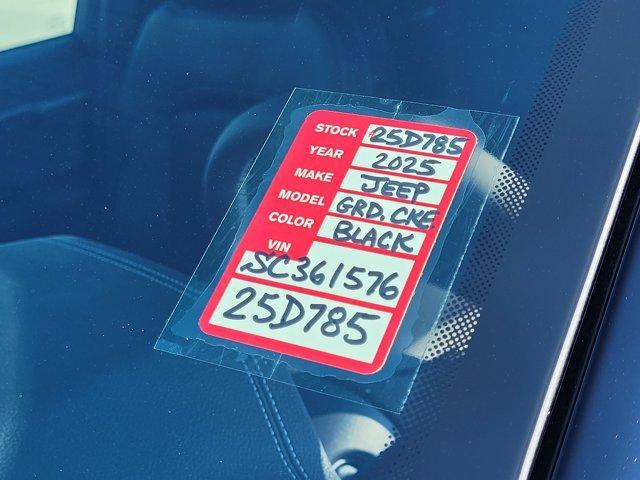 new 2025 Jeep Grand Cherokee car, priced at $49,873