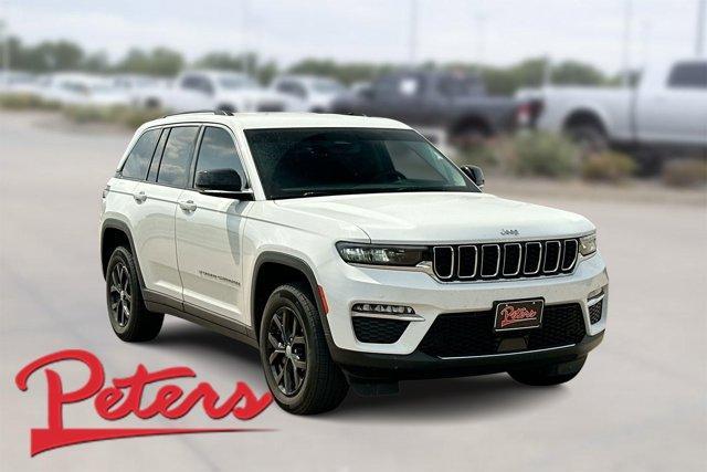 used 2022 Jeep Grand Cherokee car, priced at $35,000